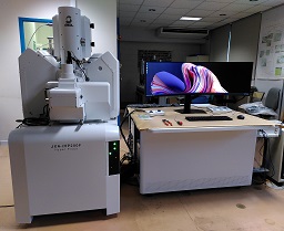 photo de la microsonde JEOL JXA-iHP200F